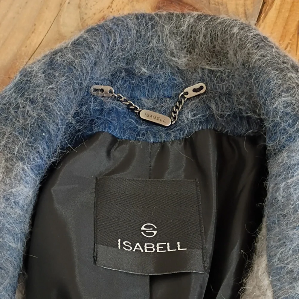 Isabell Super Soft Wool Blend Button Front Winter Coat Fits Size M NEW